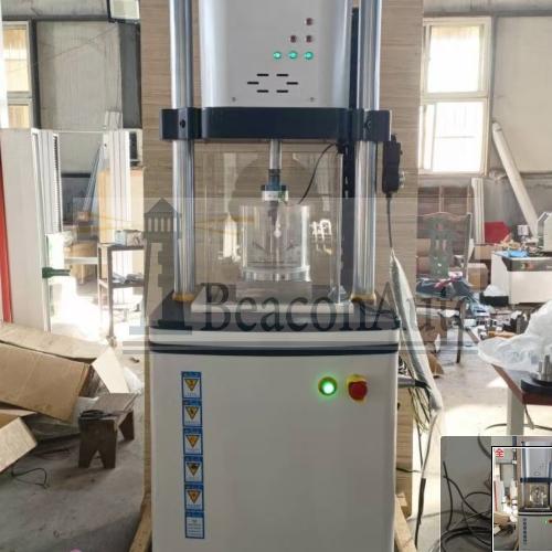 脊椎椎體間融合器扭轉(zhuǎn)疲勞試驗機(jī)